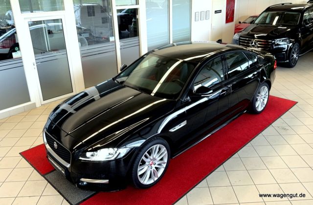 Jaguar XF 30d R-Sport