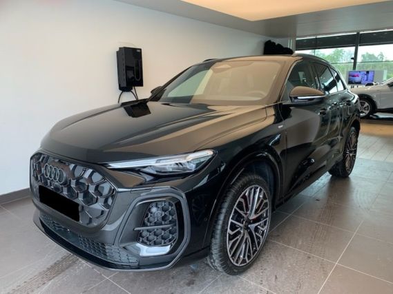 AUDI Q5 40TDI Quattro S-Line PANO*TECH+*AHK*WEBASTO