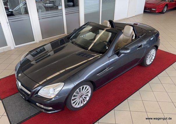MERCEDES-BENZ SLK 200