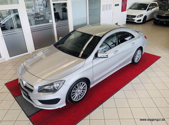 MERCEDES-BENZ CLA  180 Coupe