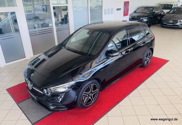 MERCEDES-BENZ B 250e AMG-Line